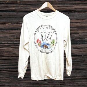 Wyoming Graphic Long Sleeve Shirt - Cream